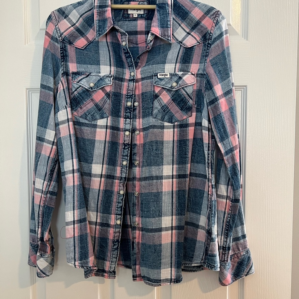 Wrangler Pink and Blue Plaid Shirt